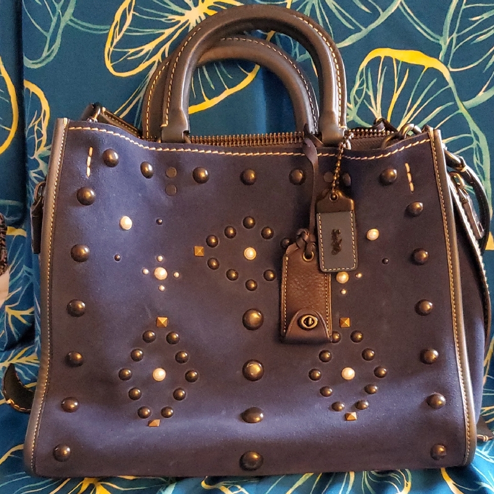 Coach Rogue Western Rivets